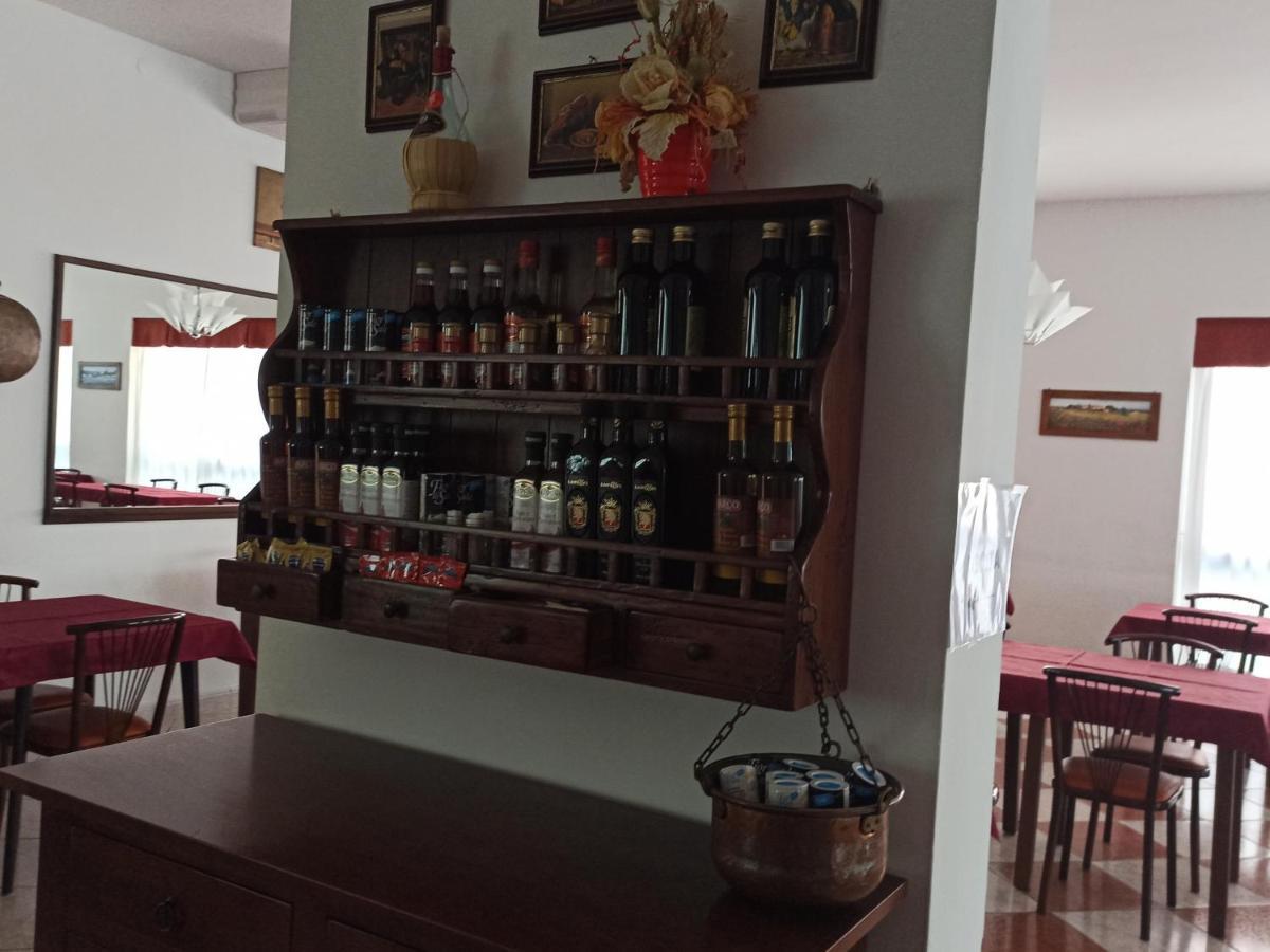 Hotel Danubio Белариа-Игеа Марина Екстериор снимка