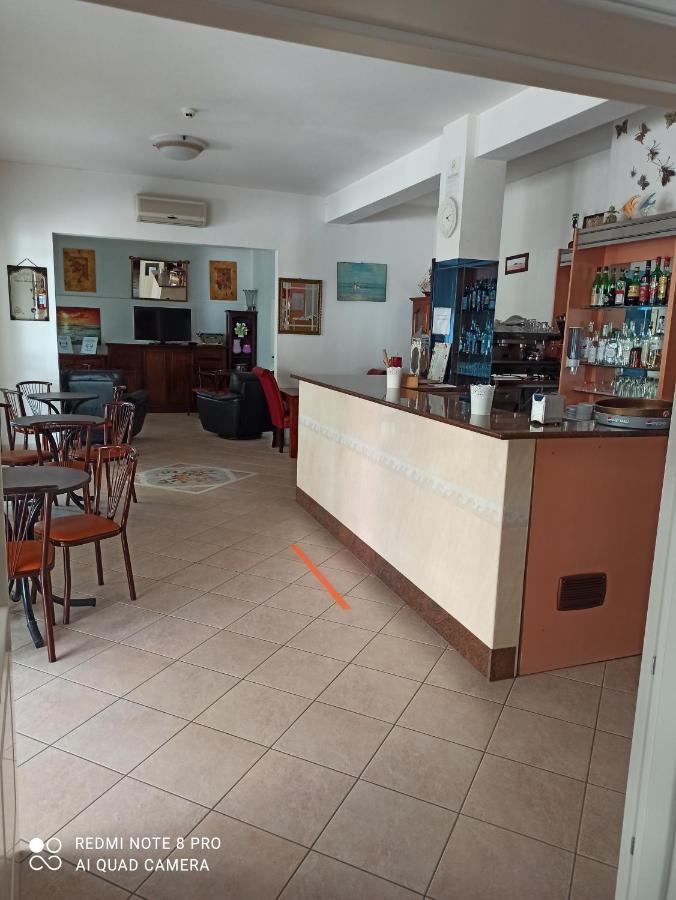 Hotel Danubio Белариа-Игеа Марина Екстериор снимка